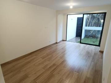 VENTA DE LINDA CASA DE 2 PISOS REMODELADA EN SURQUILLO