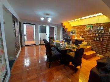 VENTA DE LINDA CASA DE 478 M2 EN CONDOMINIO Y 4 COCHERAS EN ATE VITARTE