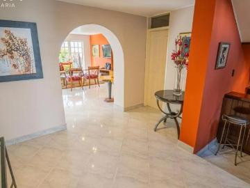 Venta de linda casa en la molina m a espaldas del ovalo la fontana