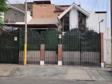 VENTA DE LINDA CASA EN SANTA PATRICIA II ETAPA. $ 298,000