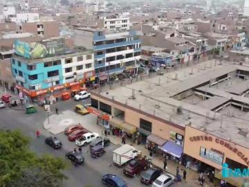 Venta de local 3e piso al costado de un mercado