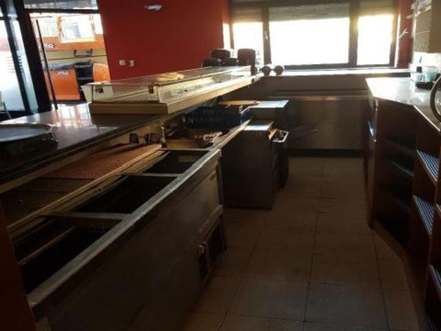 VENTA DE LOCAL Y NEGOCIO DE HOSTELERÍA EN ZAMORA ZONA LA VAGUADA.