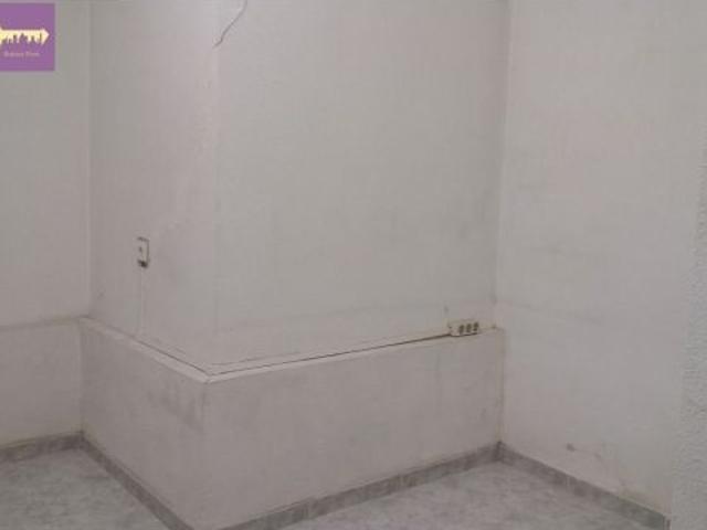 VENTA DE LOCAL Y ENTRESUELO EN FLORIDA LA VIÑA !