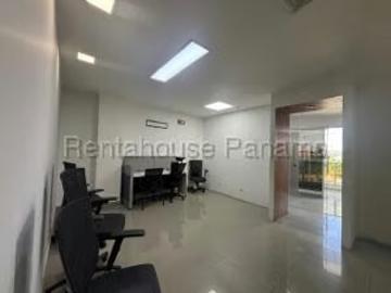 Venta de Local Comercial con 105m2 en Albrook PH Terrazas de Albrook 25 8305SR | espacios, 160000.00 en Albrook