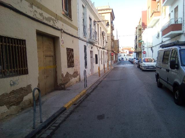 VENTA DE LOCAL COMERCIAL CERCA DE LA AVENIDA