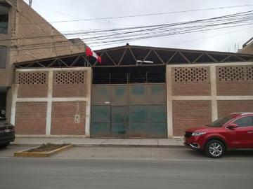 VENTA DE LOCAL COMERCIAL DE 300M2 EN EL CALLAO