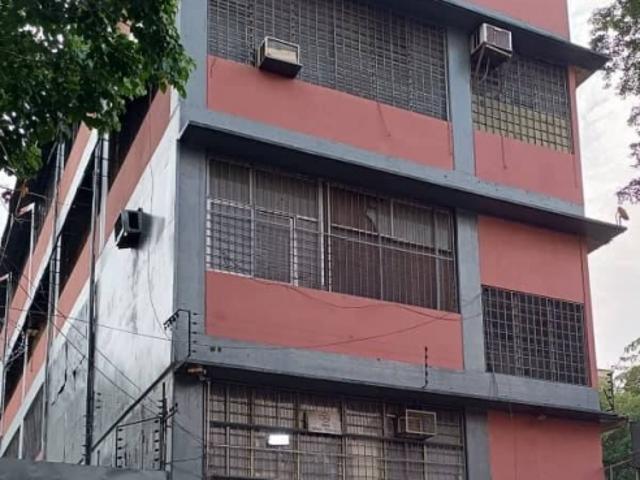 Venta de Local Comercial e Industrial ubicado en Los Nardos /#MDLC