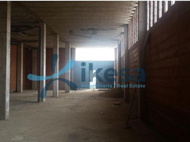 Venta de Local Comercial en Castuera, Badajoz