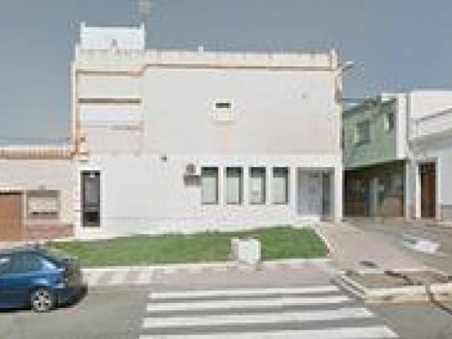 Venta de Local Comercial en Adra
