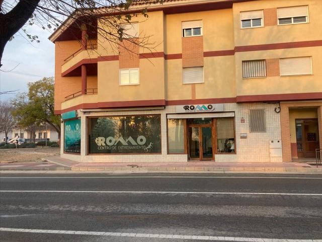 VENTA DE LOCAL COMERCIAL EN ALHAMA DE MURCIA