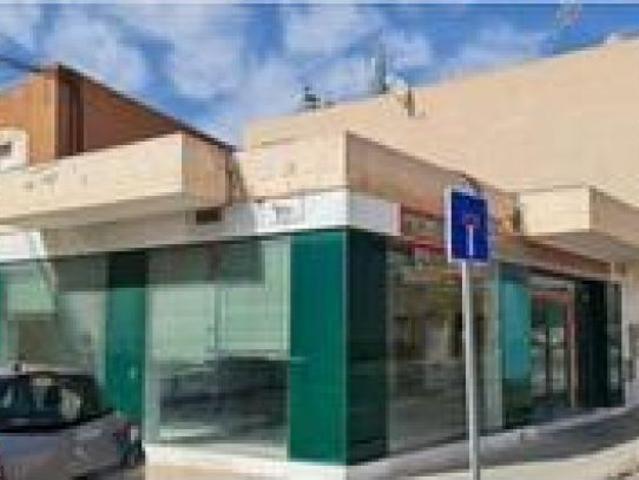 Venta de local Comercial en Almería