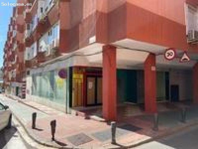 Venta de Local Comercial en Almería