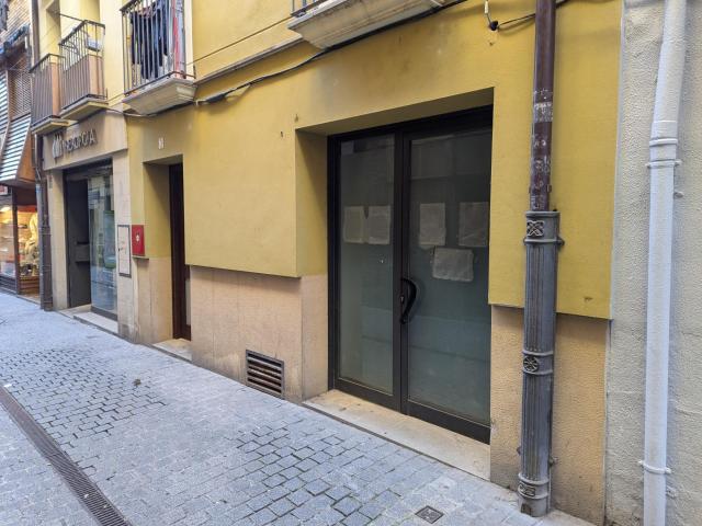 Venta de local comercial en Estella