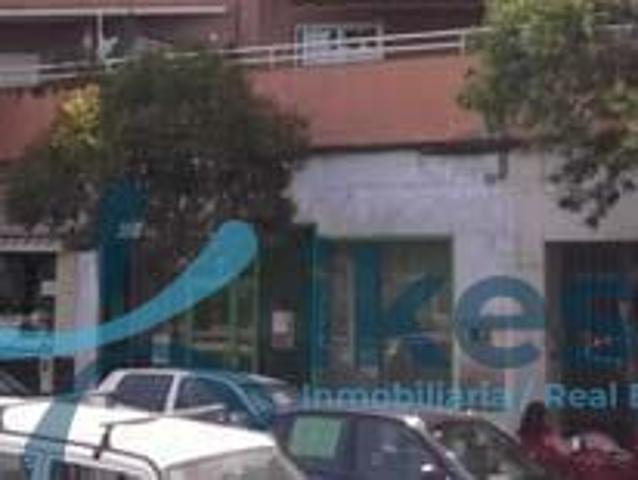 Venta de Local Comercial en Linares, Jaén