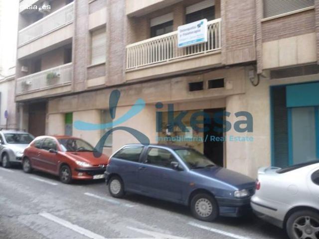 Venta de Local Comercial en Linares, Jáen