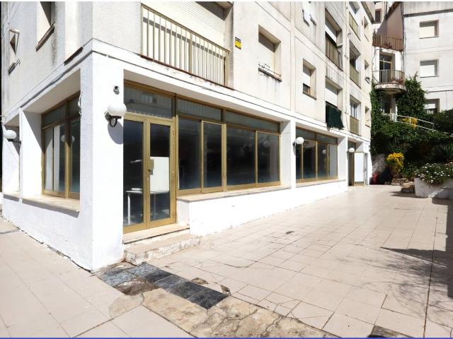 Venta de Local Comercial en Lloret de Mar