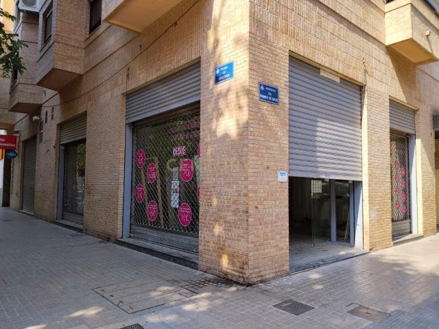 Venta de Local en Calle PRIMERO DE MAYO Nº 51 Valencia