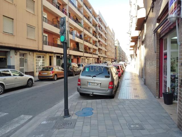 Venta de Local en Els Orriols Valencia