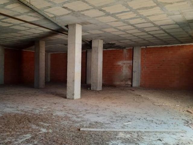 VENTA DE LOCAL EN JUAN DE BORBÓN