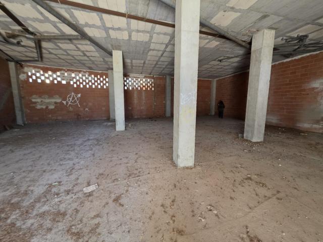 VENTA O ALQUILER DE LOCAL EN JUAN DE BORBÓN