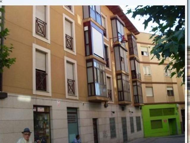 OPORTUNIDAD INVERSORES VENTA DE 2 LOCALES UNIDOS EN LA ZONA DE LA CATEDRAL