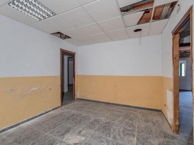 Venta de Local en planta sótano del Edificio Las Infantas III, La Victoria Córdoba
