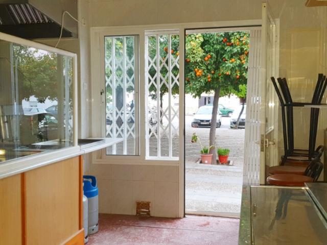 VENTA DE LOCAL SAN JOSÉ DEL VALLE