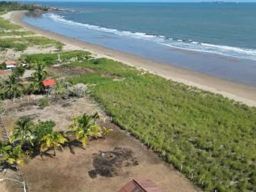 Venta de lote de playa totalmente titulado en Playa Rincón, Pedasí