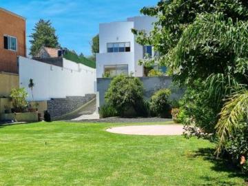 Venta de Lote en Condominio Horizontal en Lomas Quebradas