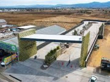 VENTA DE LOTES EN FRACCIONAMIENTO ZONA DORADA