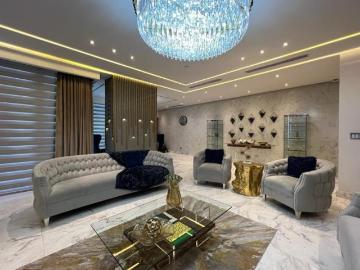 Venta de Lujoso Penthouse en Costa del Este