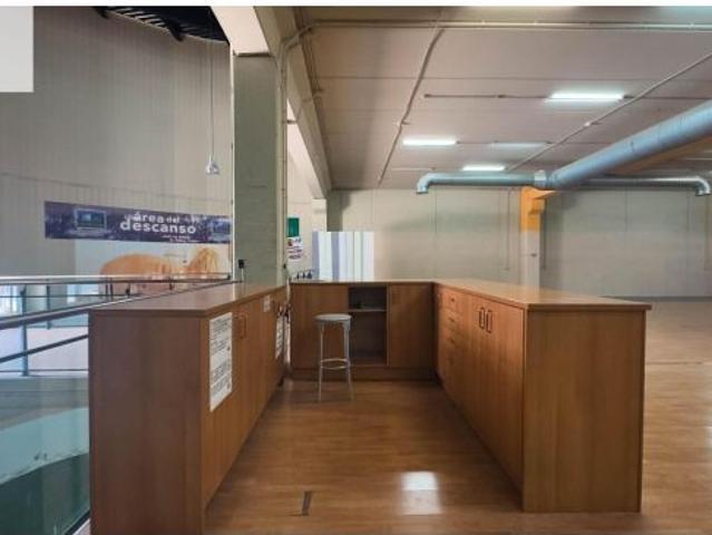 VENTA DE NAVE COMERCIAL EN FINESTRAT