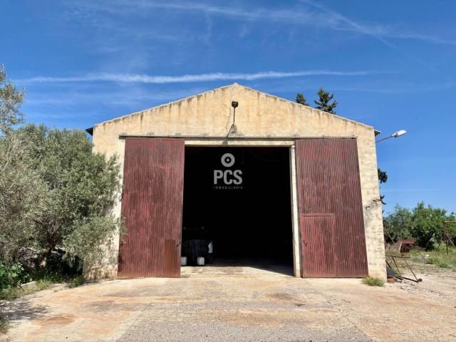Venta de Nave Industrial en Totana