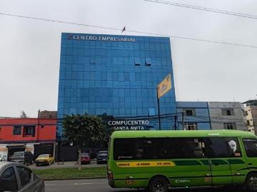 VENTA DE OFICINA CON COCHERA DE 25M2 EN SANTA ANITA