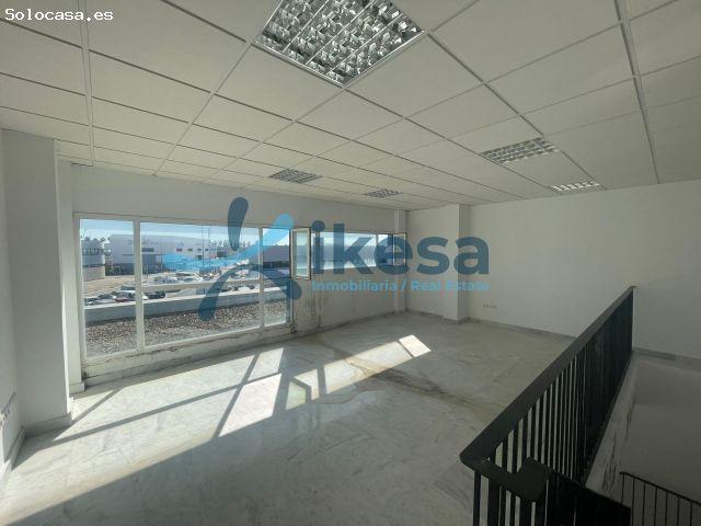 Venta de Oficina Dúplex en P. Ind El Pibo, Bollullos de la Mitación Sevilla