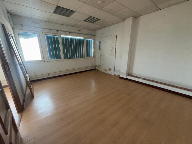Venta de oficina en Manantiales, Guadalajara