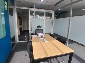 VENTA DE OFICINA SANTA CATALINA LA VICTORIA