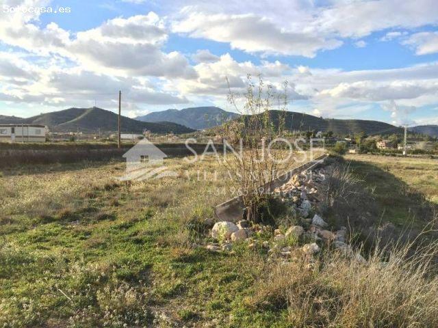 VENTA DE PARCELA EN HONDON DE LAS NIEVES EN ZONA ESPECTACULAR