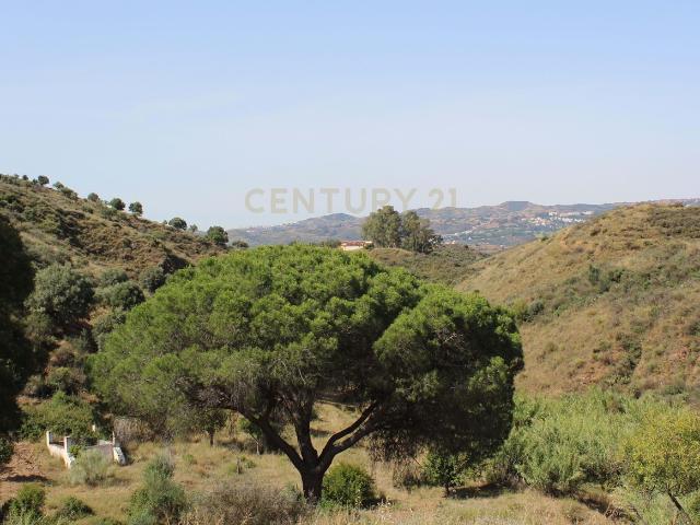Venta de parcela en Valtocado Mijas pueblo