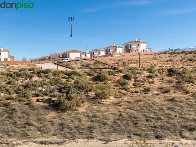 Venta de parcela urbana en Otura Zona Santa Clara Golf