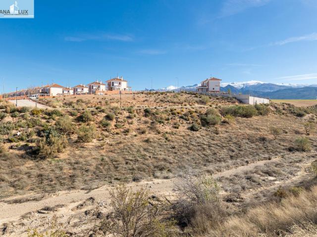 Venta de parcela urbana en Otura Zona Santa Clara Golf