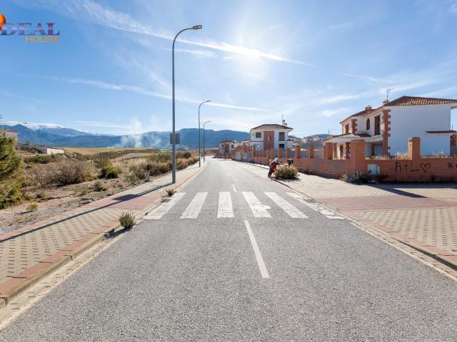 Venta de parcela urbana en Otura Zona Santa Clara Golf