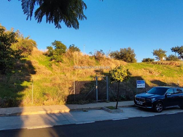 Venta de parcela urbanizable en Benalmádena, Málaga, Costa del Sol
