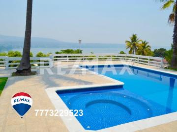Venta de Penthouse con Vista al Lago de Tequesquitengo, Morelos. Clave 4614