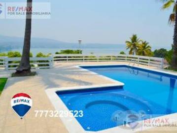 Venta de Penthouse con Vista al Lago de Tequesquitengo, MorelosClave 4614Casa en