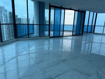 Venta de Penthouse en Ocean Front Luxury Penthouses Punta Patilla