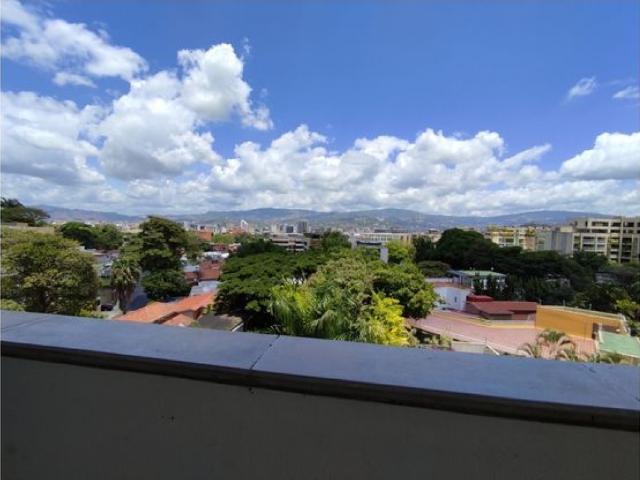 Venta de PH en parte alta de Altamira