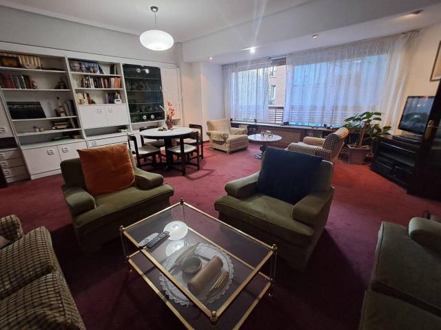 Venta de piso amplio en Indautxu, Bilbao