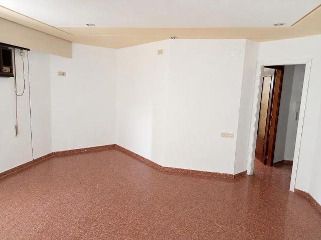 VENTA DE PISO CALLE ALCACER NOU D`OCTUBRE