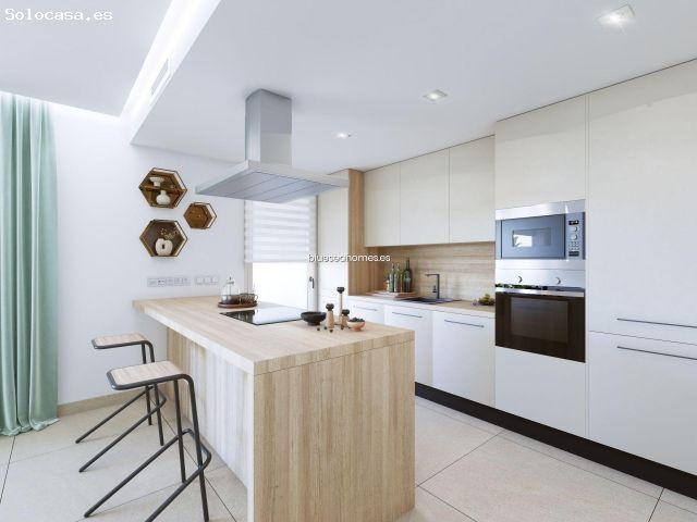 Venta de piso con dos dormitorios en Mijas Costa, Málaga, Costa del Sol